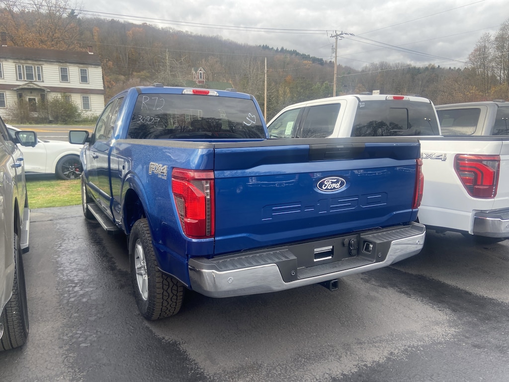 New 2025 Ford F-150 XLT XLT 4WD SuperCab 6.5 Box