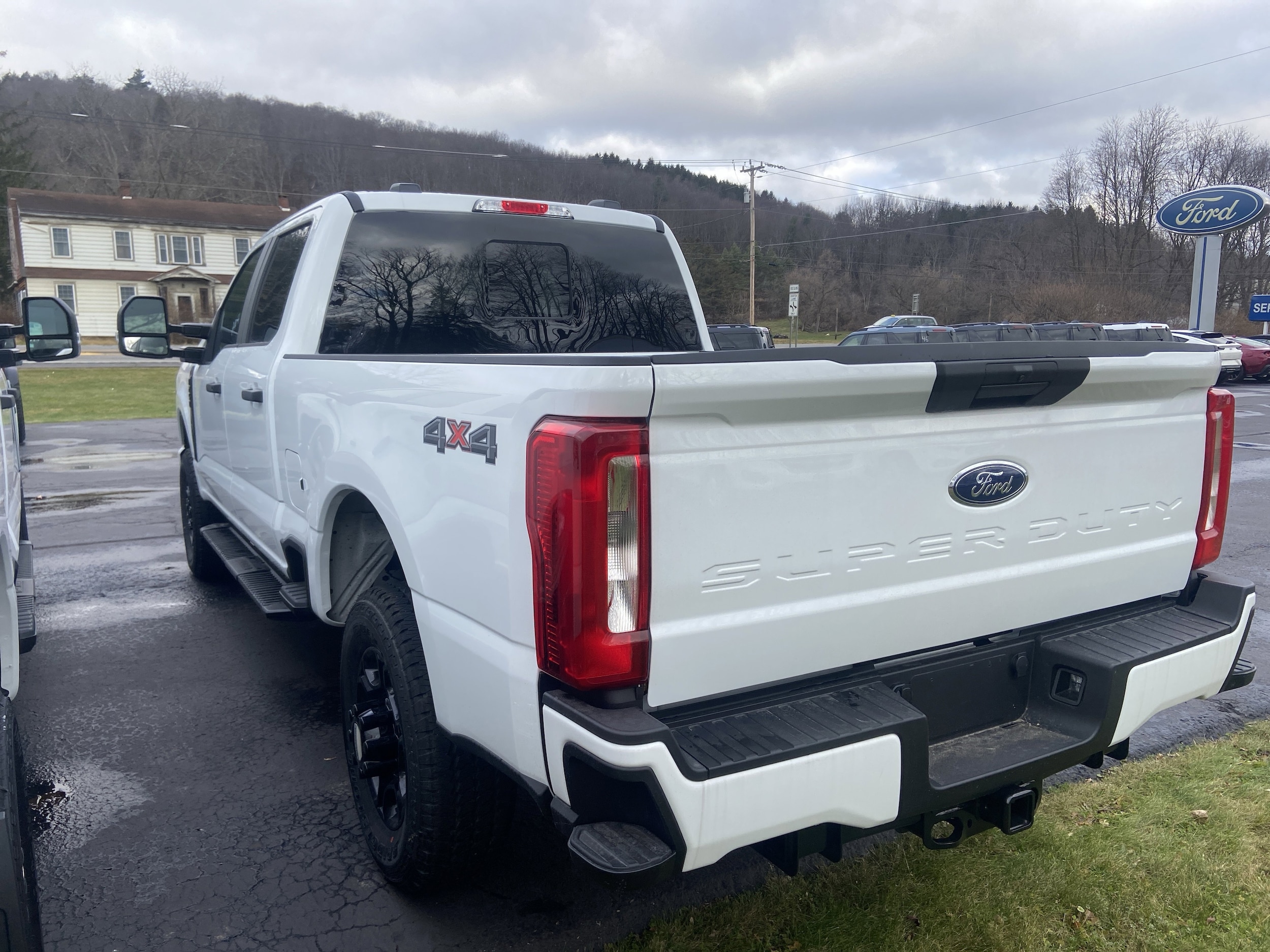 2026 Ford F-250 XL photo 2