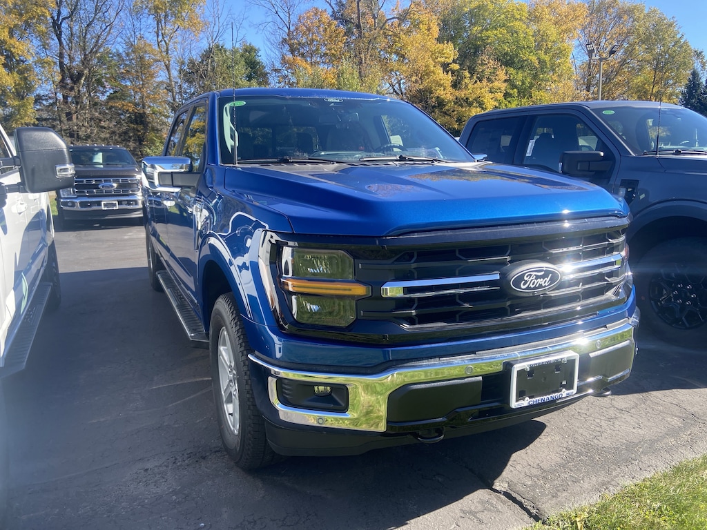 New 2025 Ford F-150 XLT XLT 4WD SuperCrew 6.5 Box