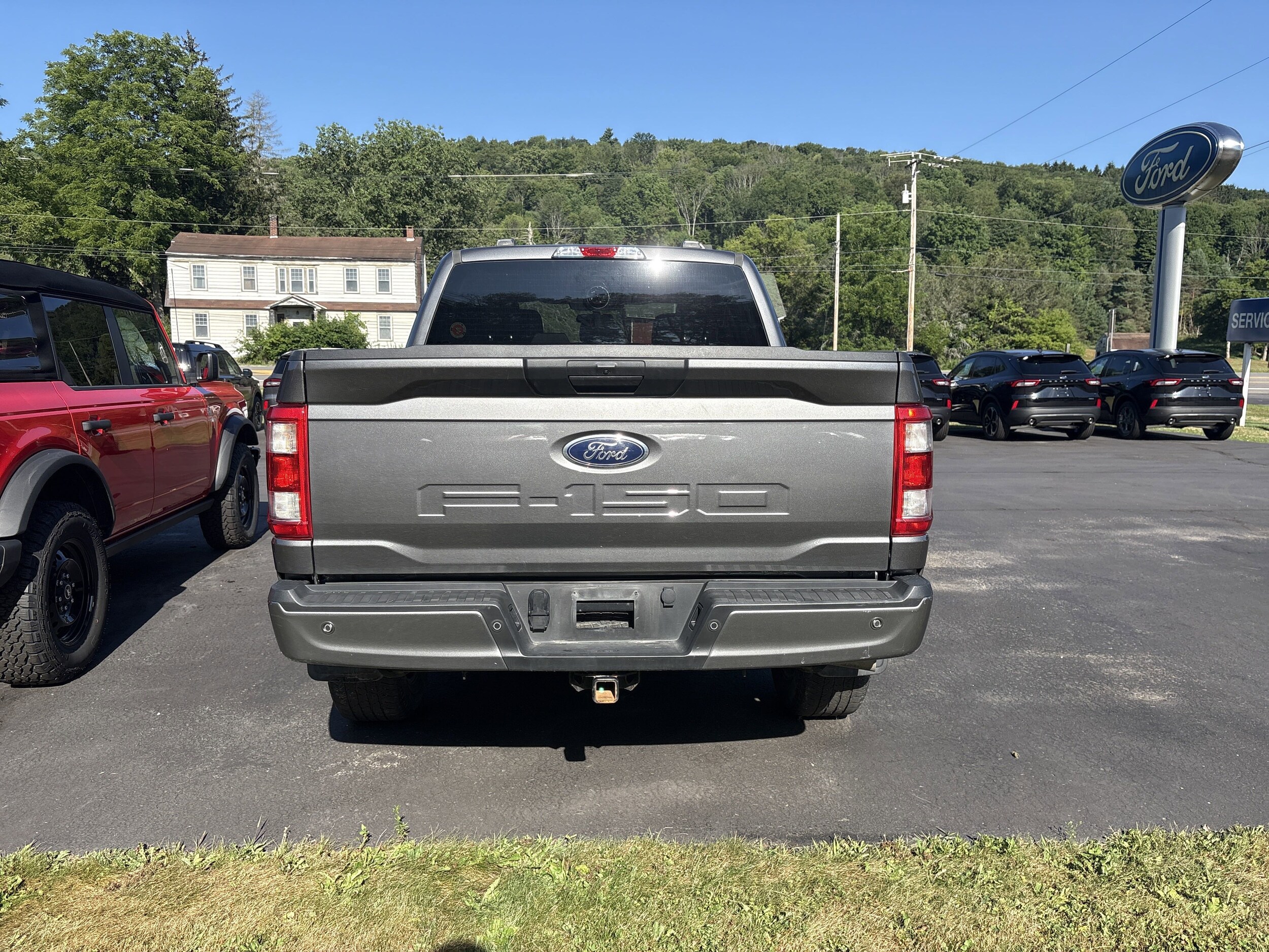 2022 Ford F-150 photo 2