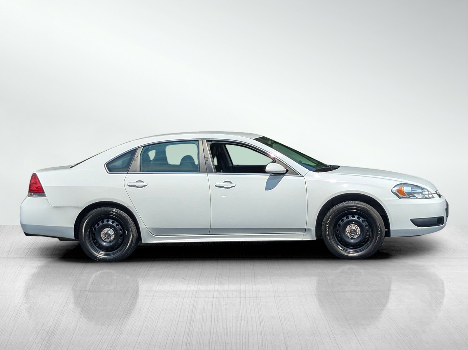 2014 Chevrolet Impala Limited Police photo 2