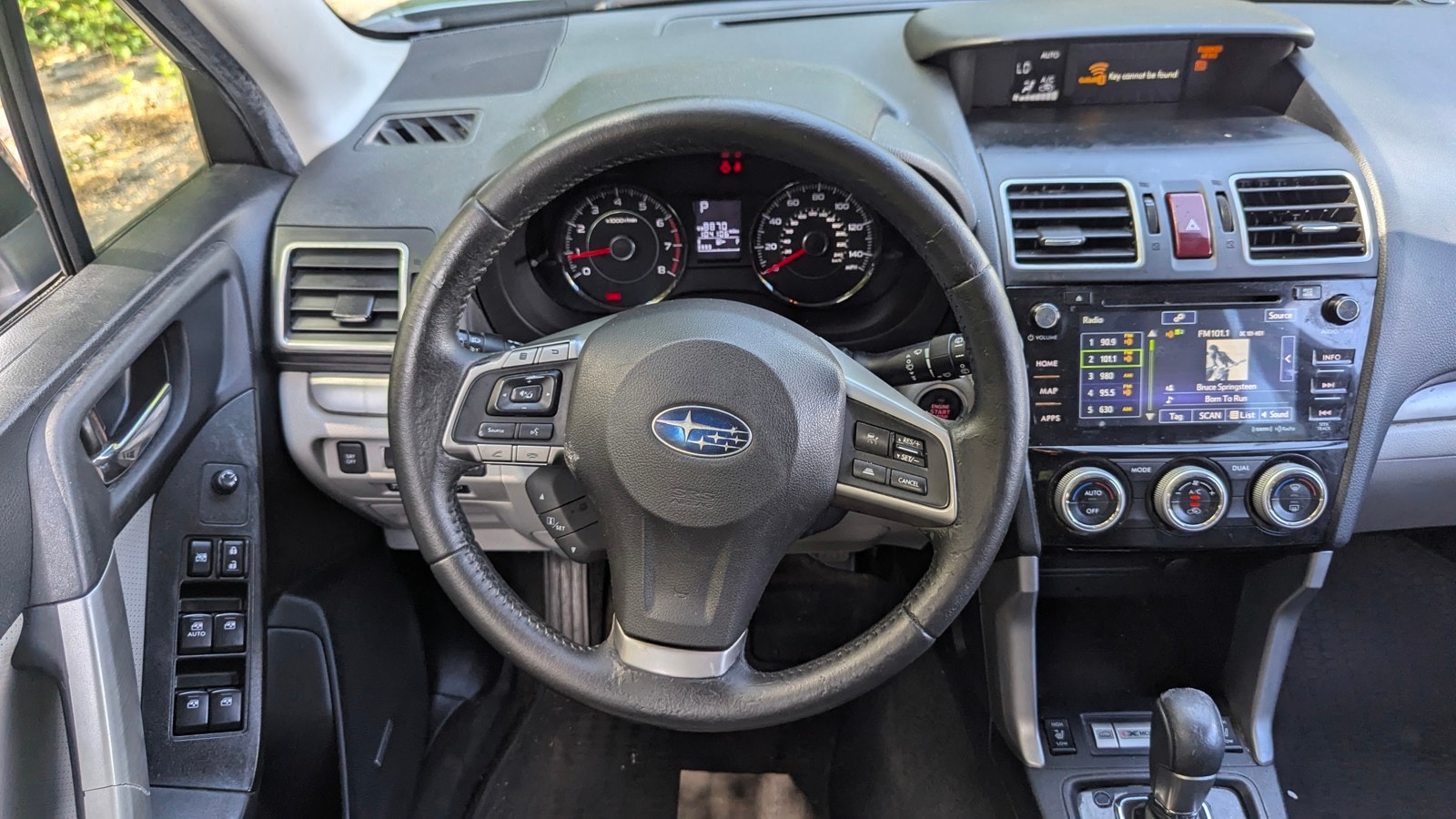 2016 Subaru Forester i Touring - Photo 25