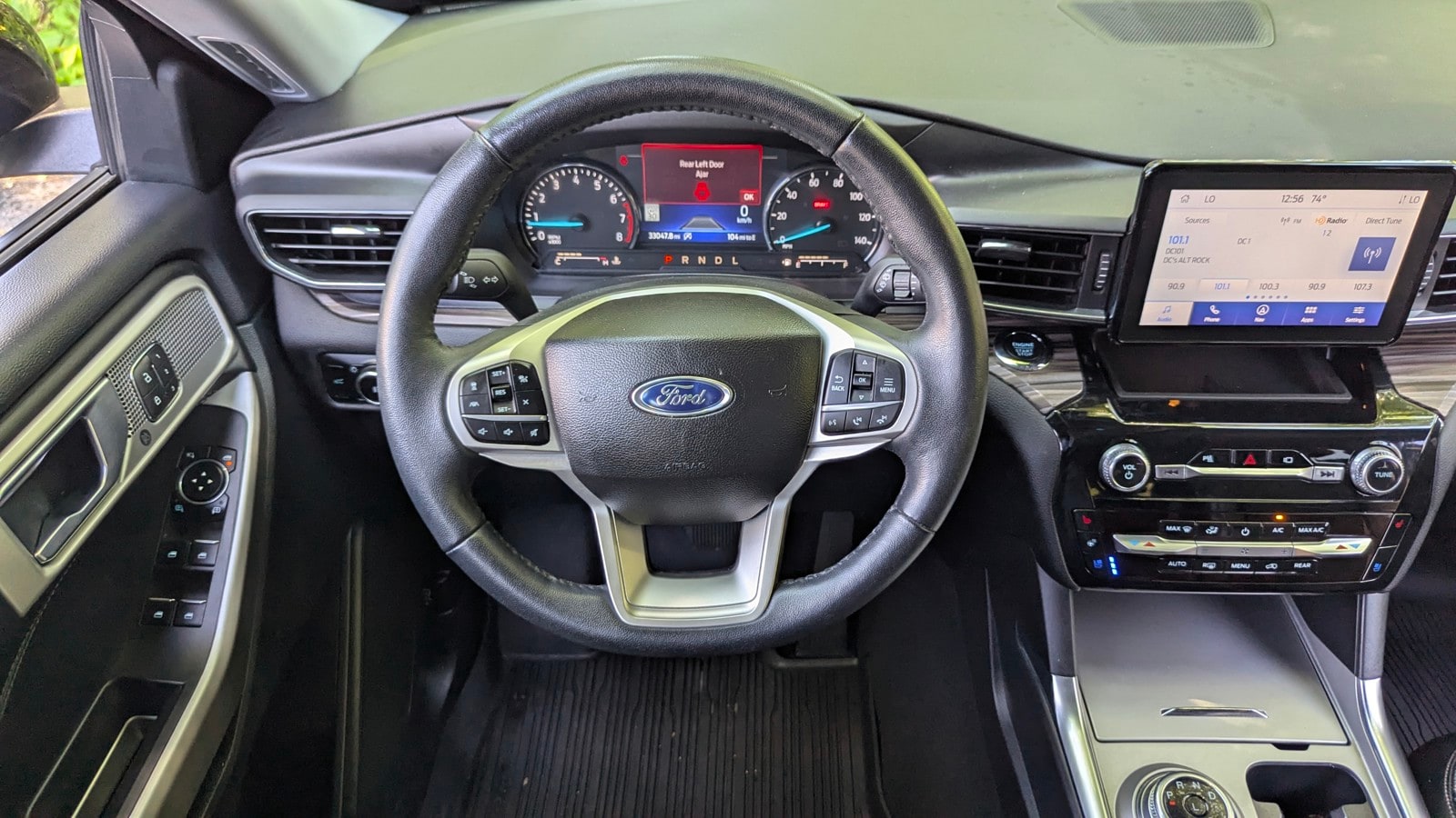 2023 Ford Explorer Limited - Photo 25
