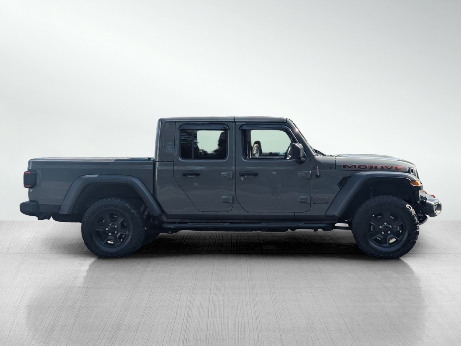 2021 Jeep Gladiator Mojave photo 3