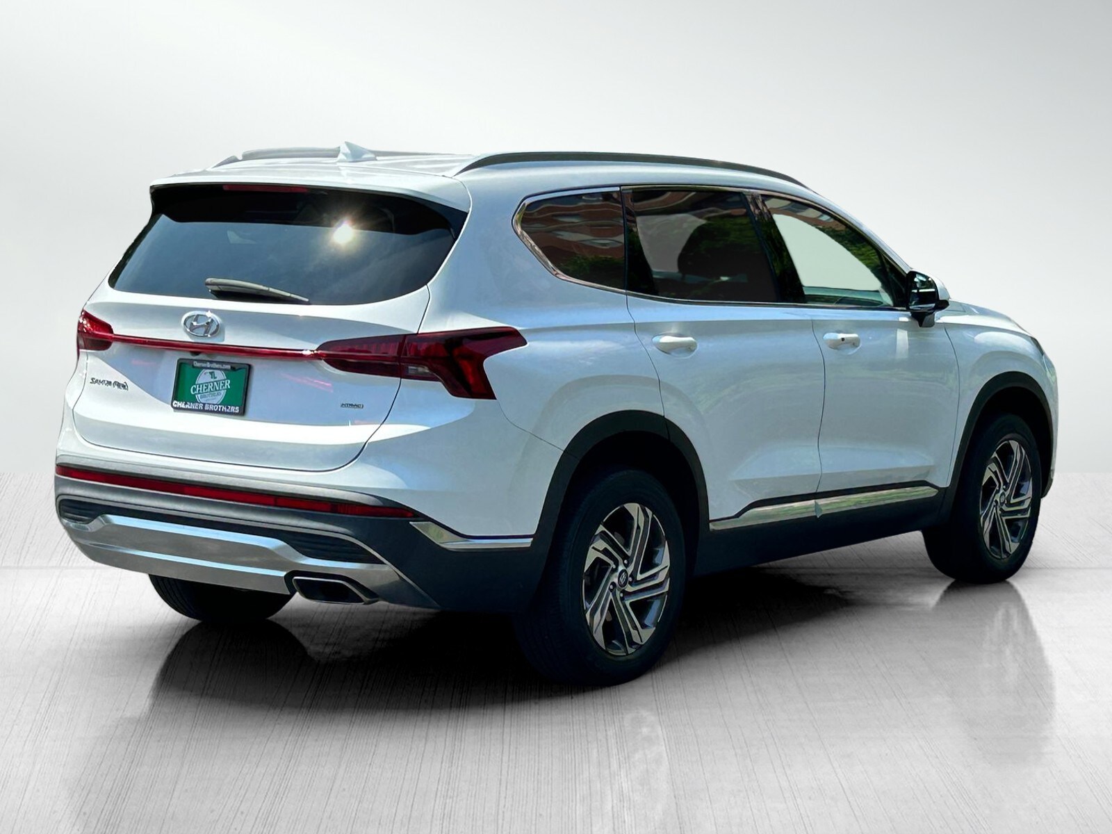 2021 Hyundai Santa Fe SEL photo 2