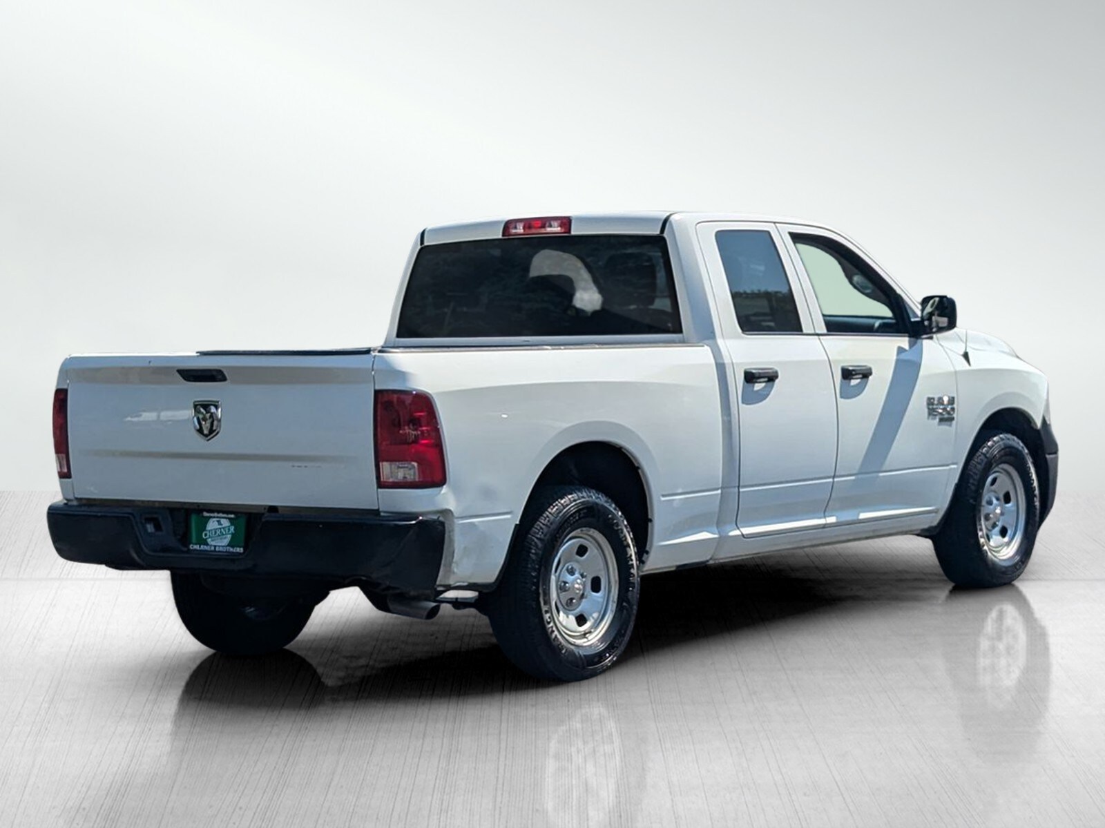 2021 Ram 1500 Classic photo 4