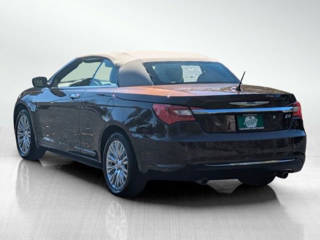 2013 Chrysler 200 Limited photo 4