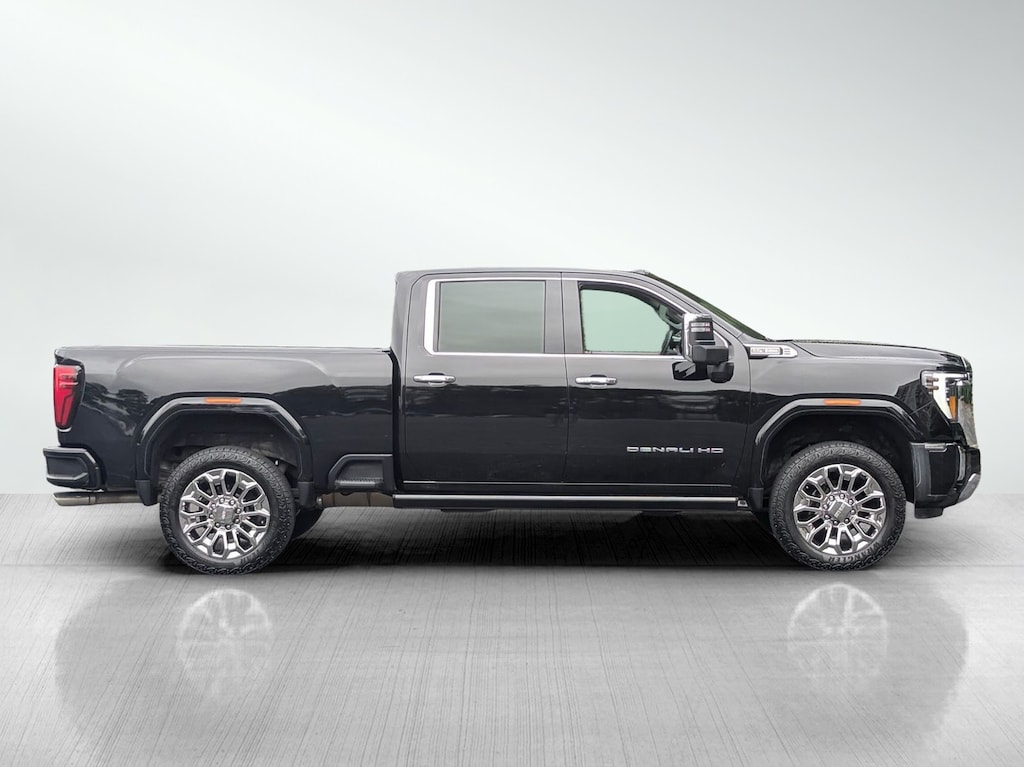 Used 2024 GMC Sierra 2500 HD Denali Truck Crew Cab