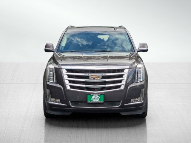 2015 Cadillac Escalade Luxury photo 2
