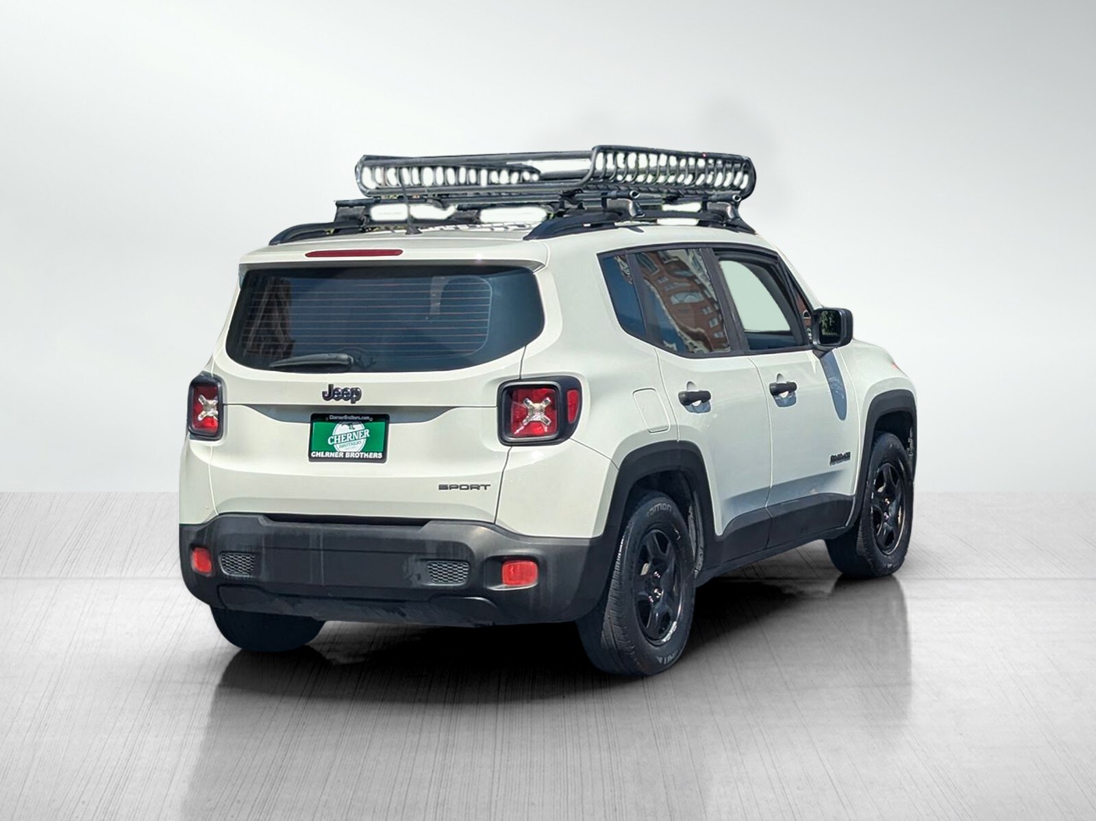 2015 Jeep Renegade Sport photo 2
