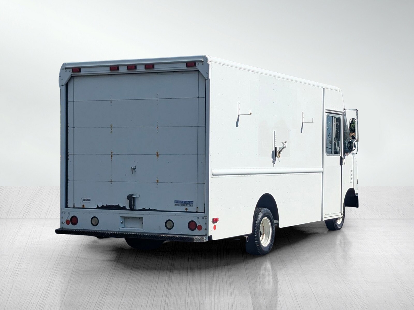 2011 Ford E-350 photo 4