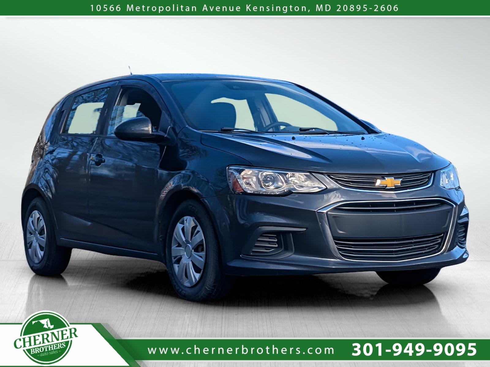 2019 Chevrolet Sonic 1FL's photo