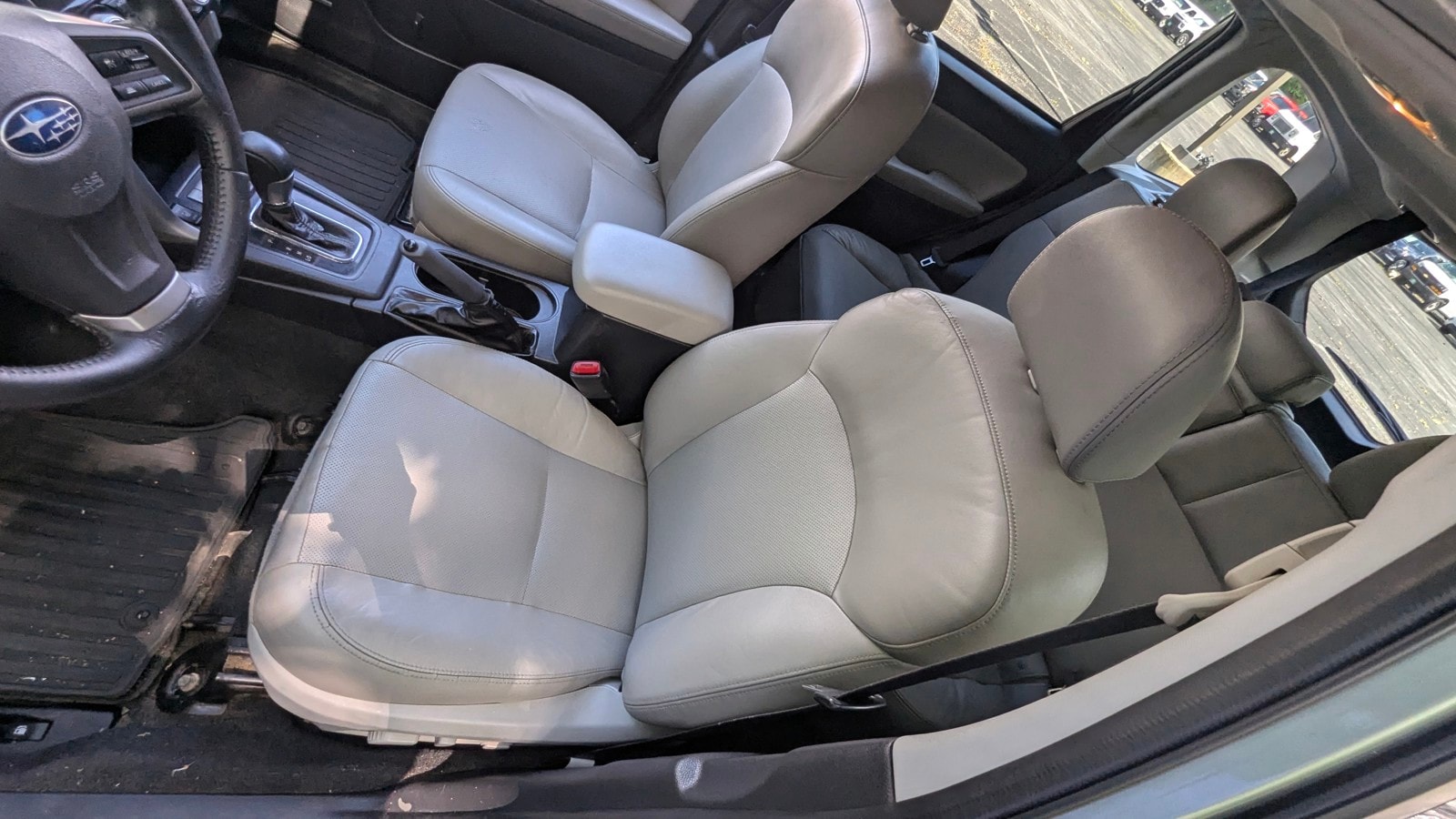 2016 Subaru Forester i Touring - Photo 17