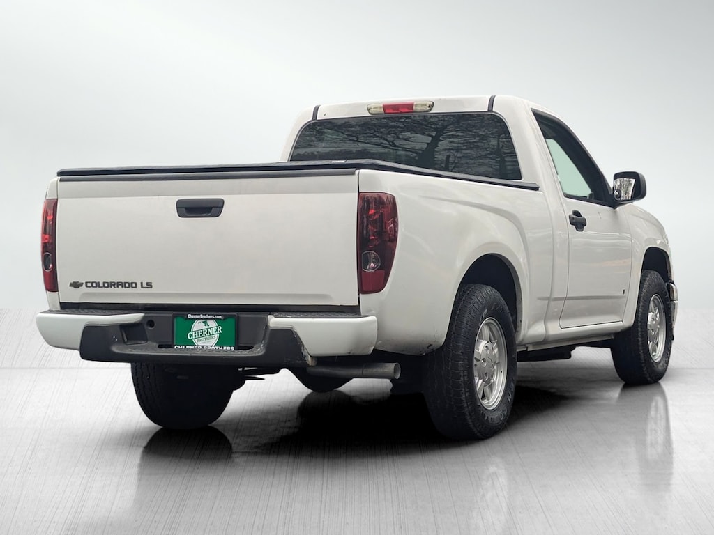 2008 Chevrolet Colorado LT photo 2