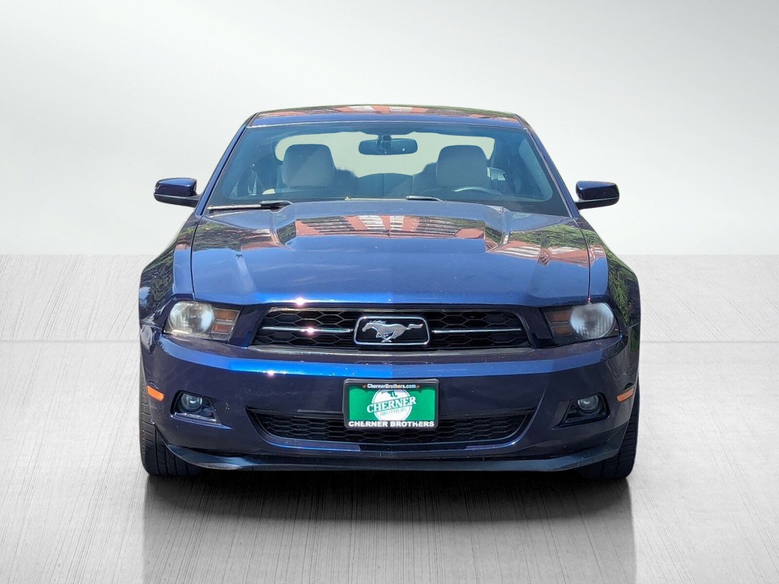 2012 Ford Mustang V6 Premium photo 2