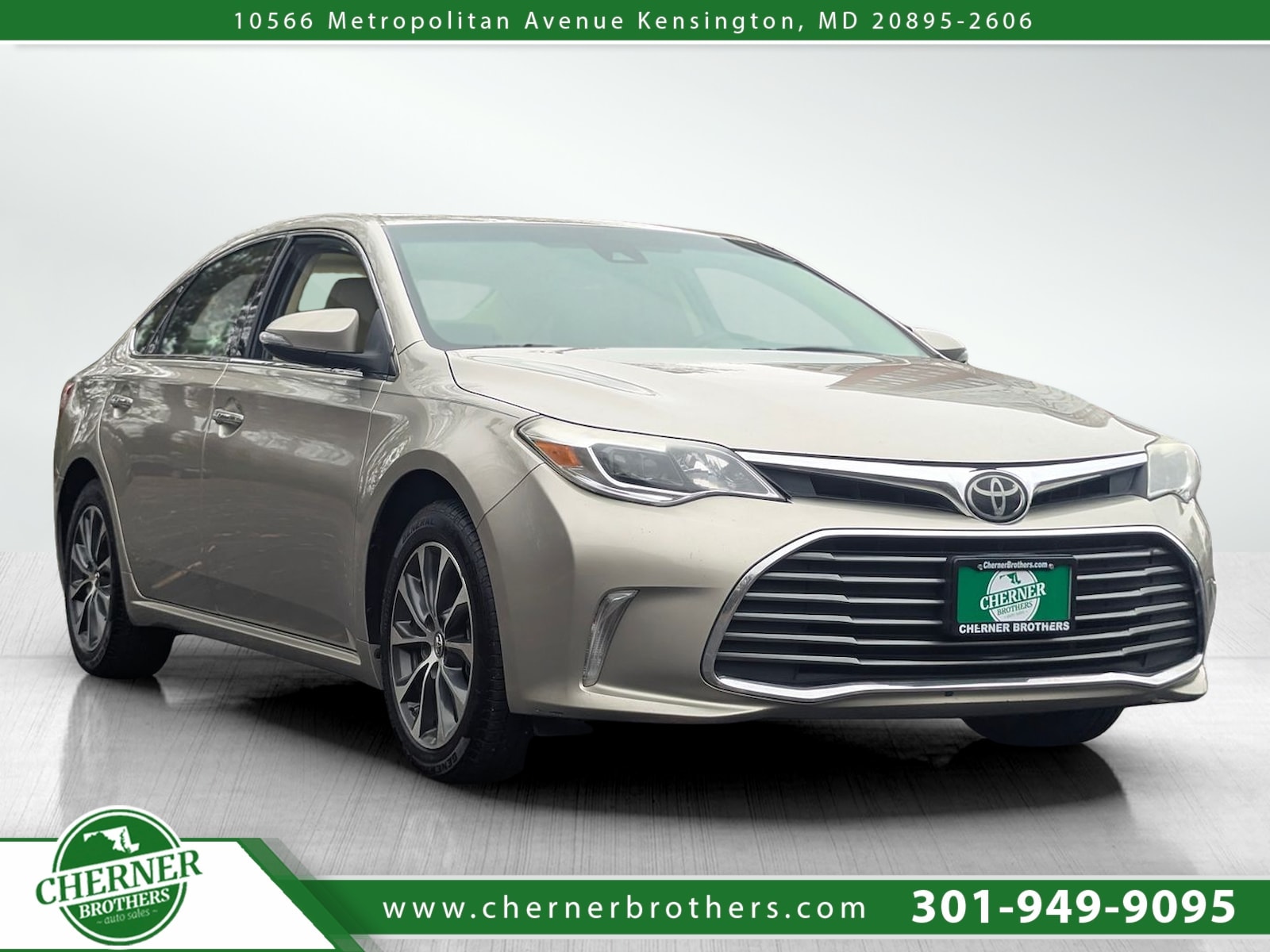 2018 Toyota Avalon XLE Plus's photo