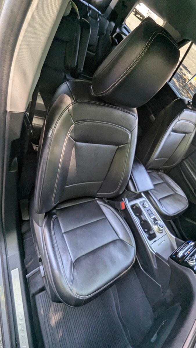 2023 Ford Explorer Limited - Photo 18