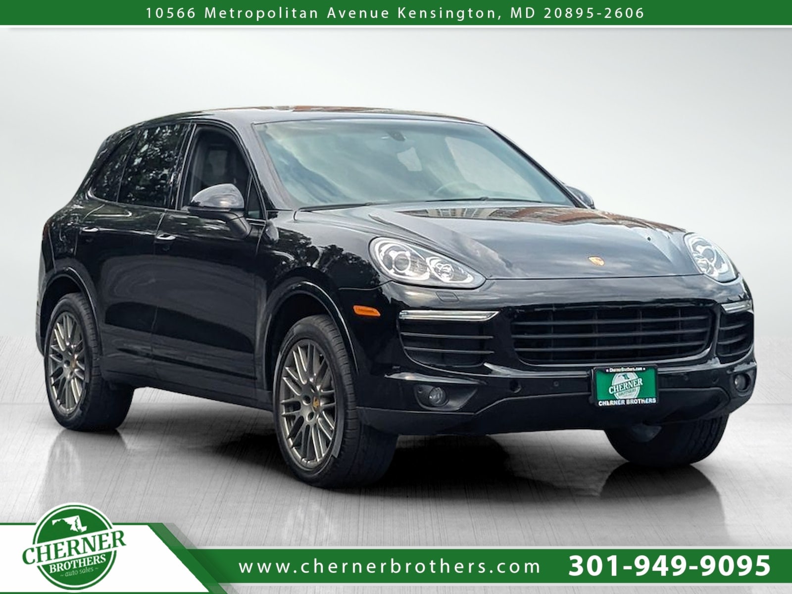2018 Porsche Cayenne Platinum Edition's photo