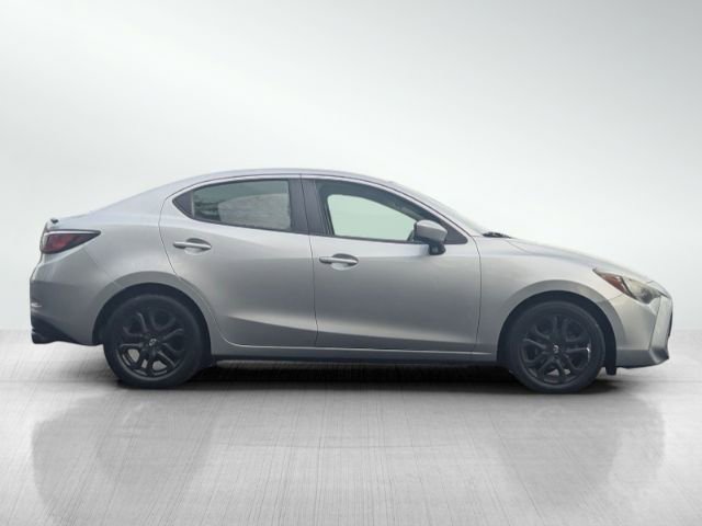 2017 Toyota Yaris iA Base photo 2