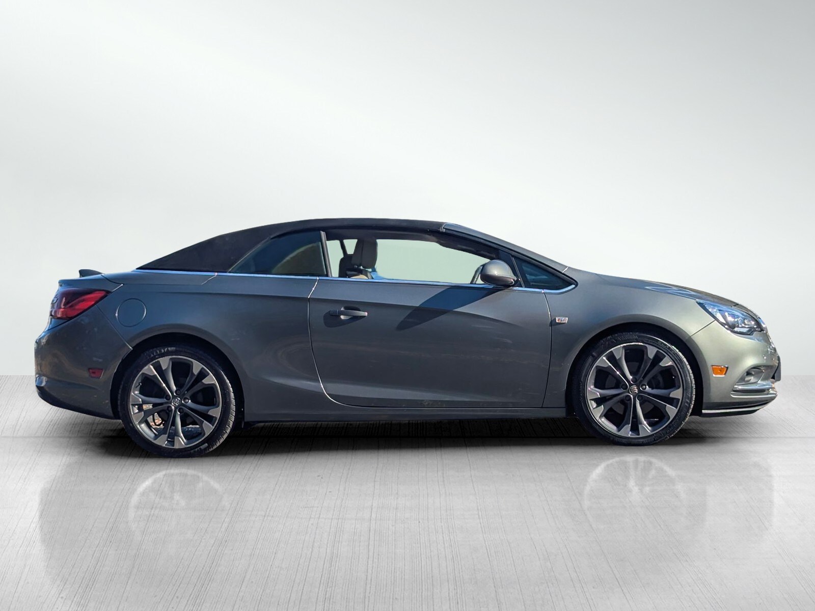 2017 Buick Cascada Premium photo 3