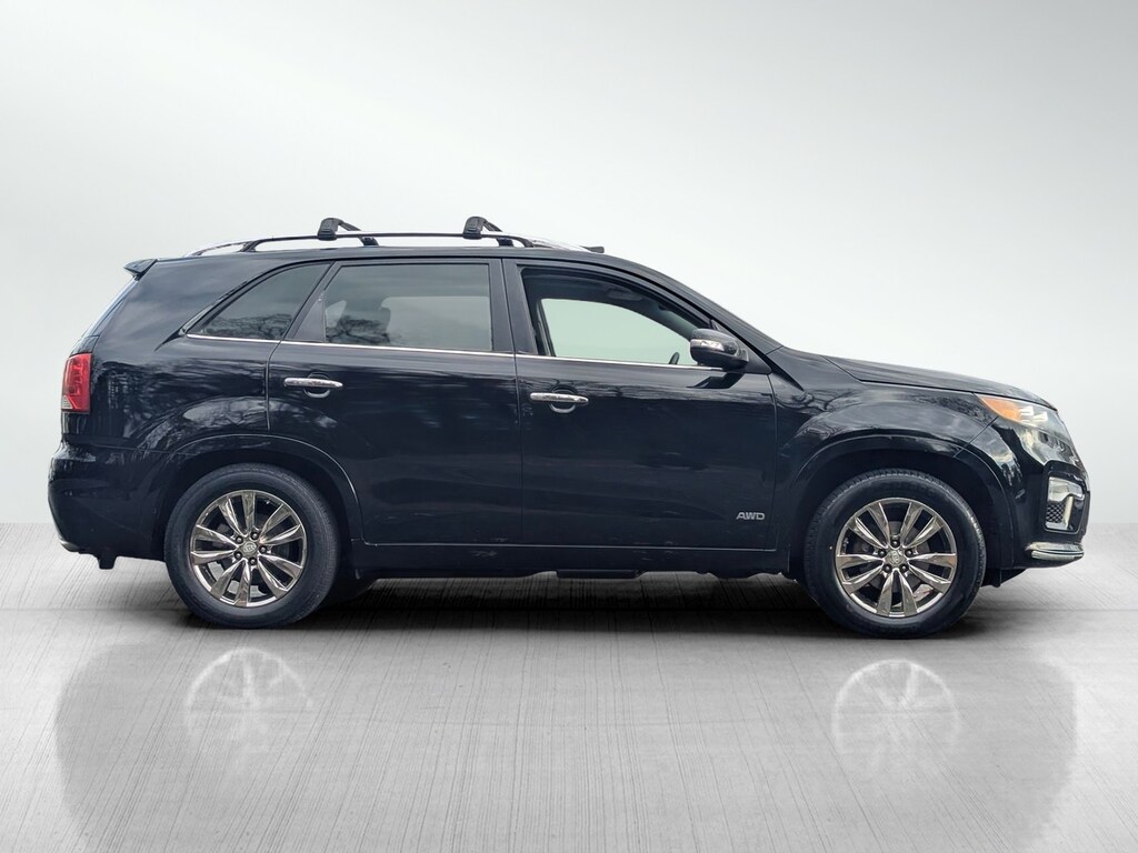 2011 Kia Sorento SX V6 photo 2