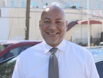 Staff member Felix Nieves from ID_b0cddf95bc94