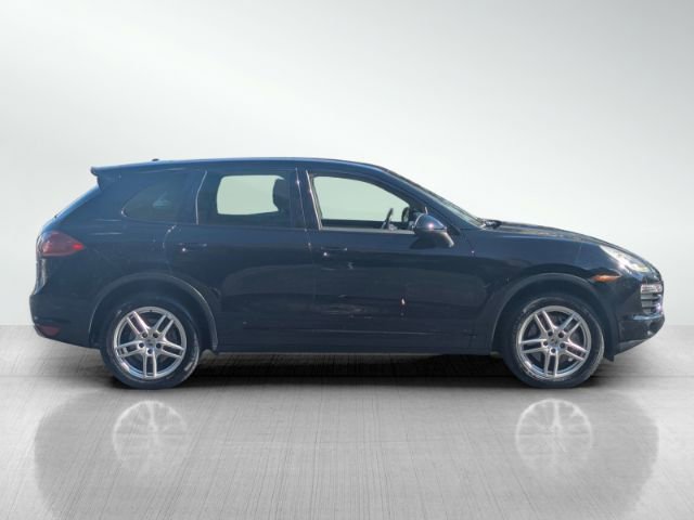 2014 Porsche Cayenne Platinum Edition photo 2