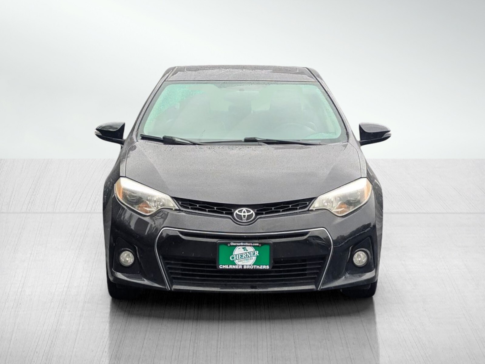 2014 Toyota Corolla Plus photo 2