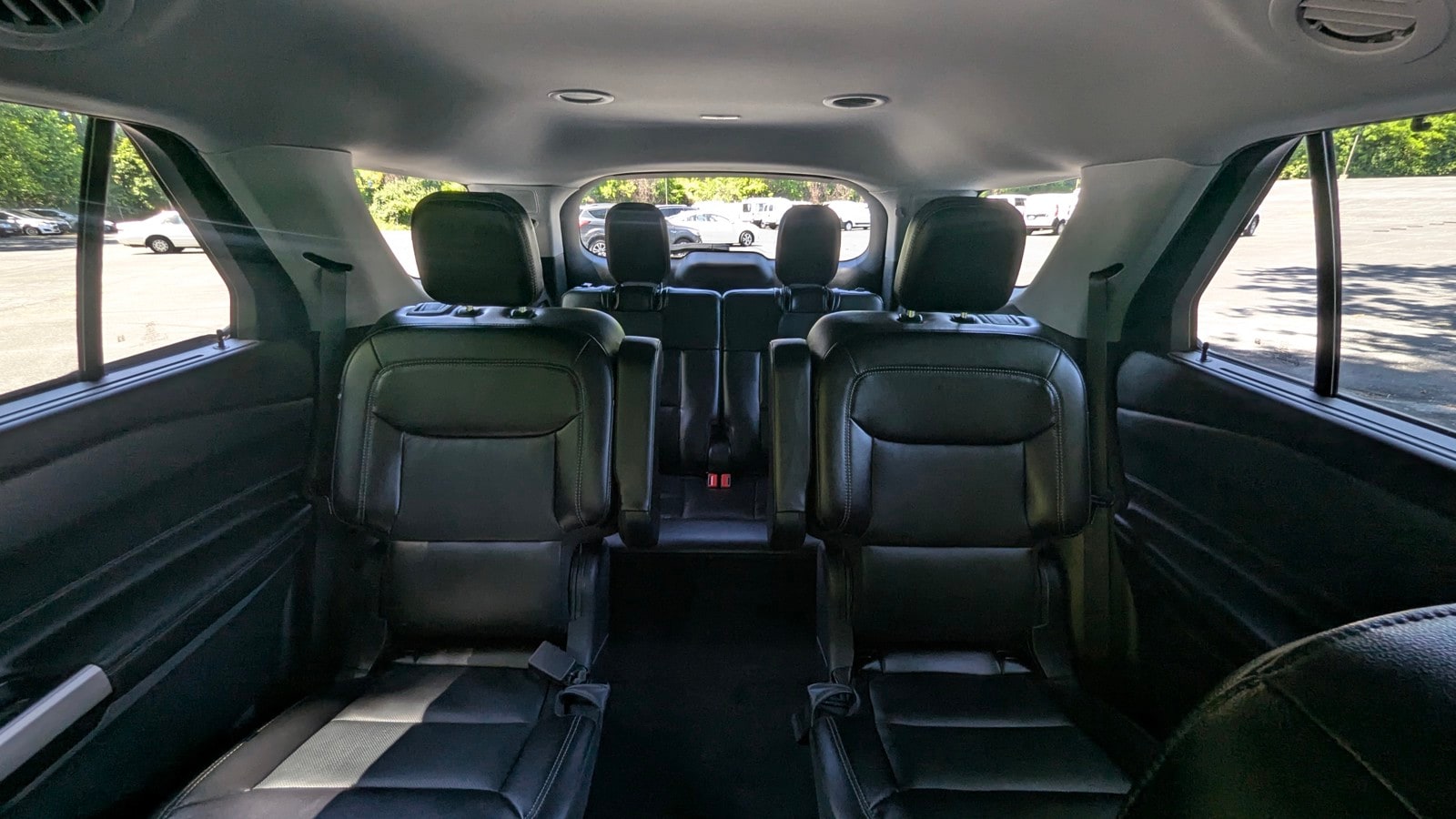 2023 Ford Explorer Limited - Photo 23