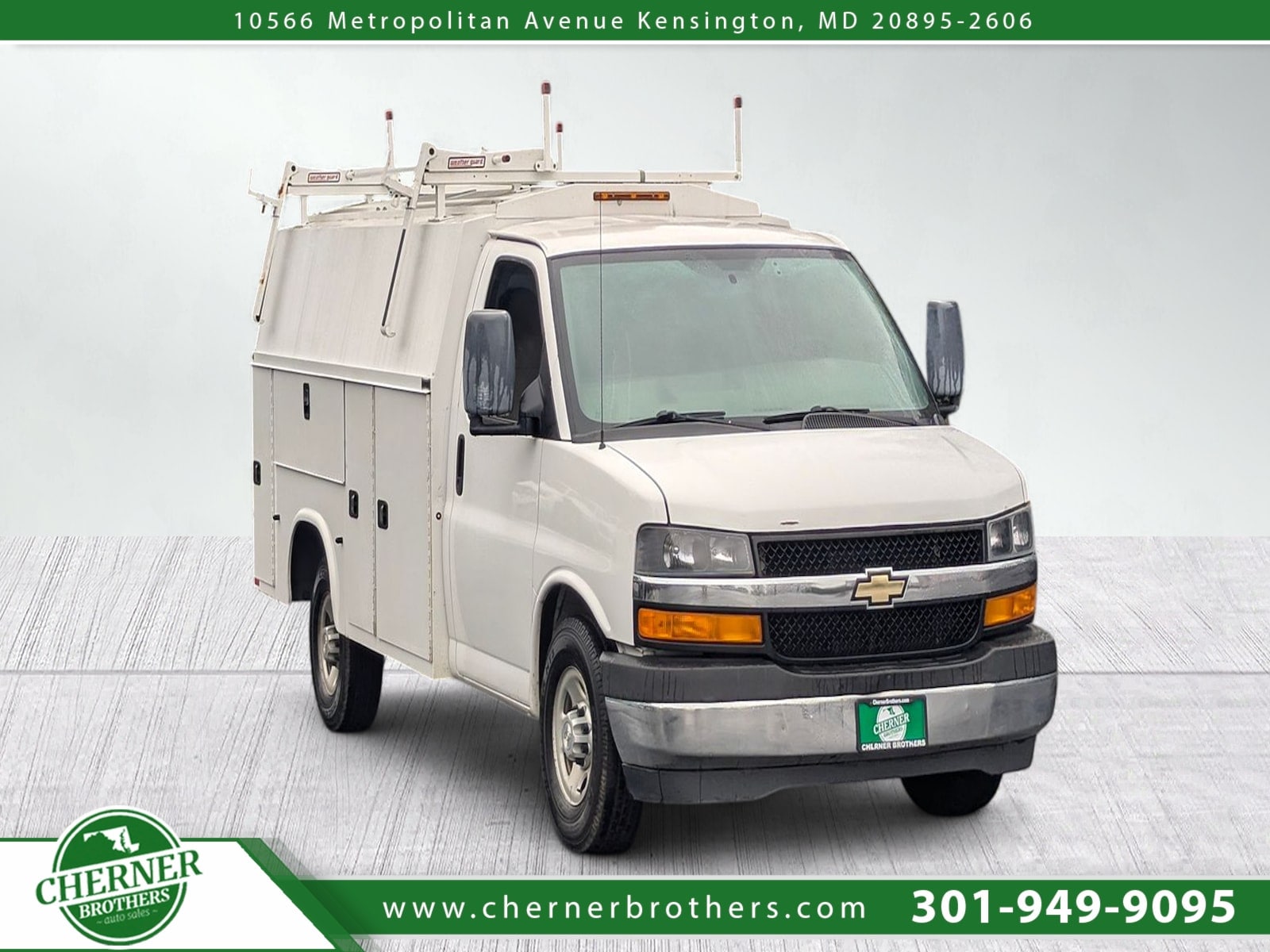 2017 Chevrolet Express Cutaway