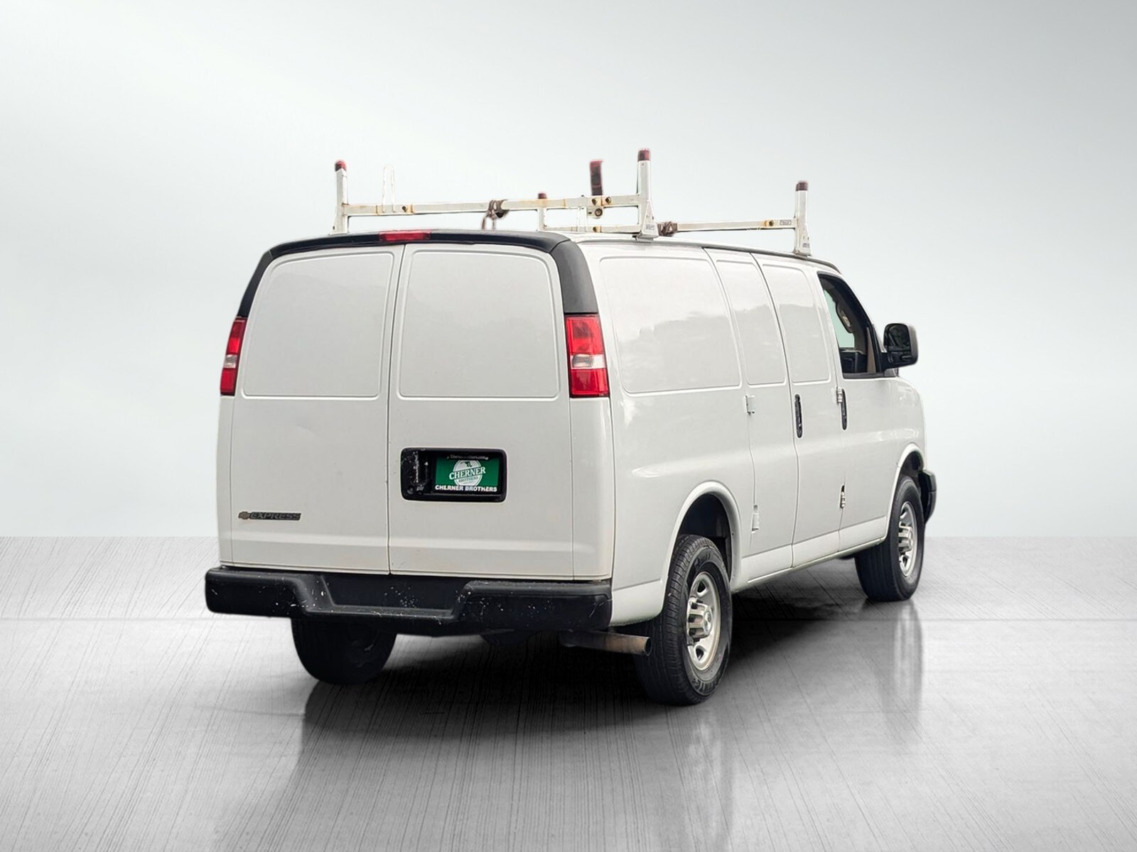 2021 Chevrolet Express 2500 Work Van photo 2