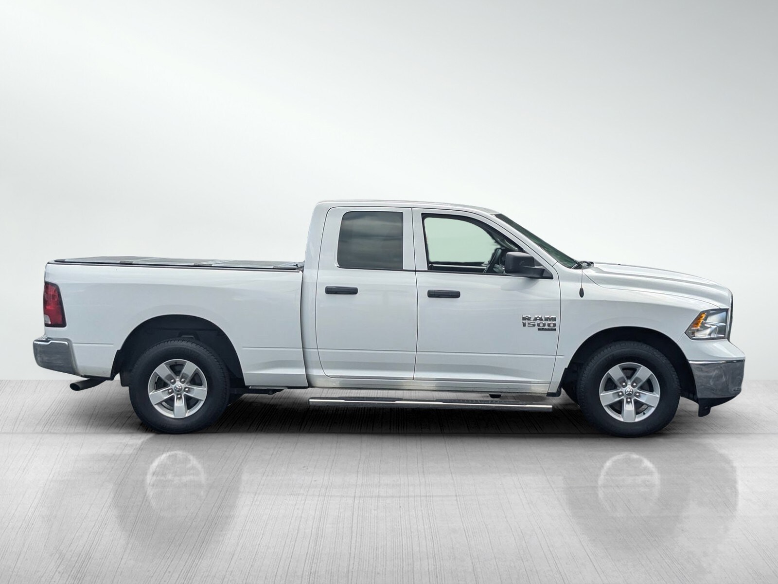 2021 Ram 1500 Classic Tradesman photo 3