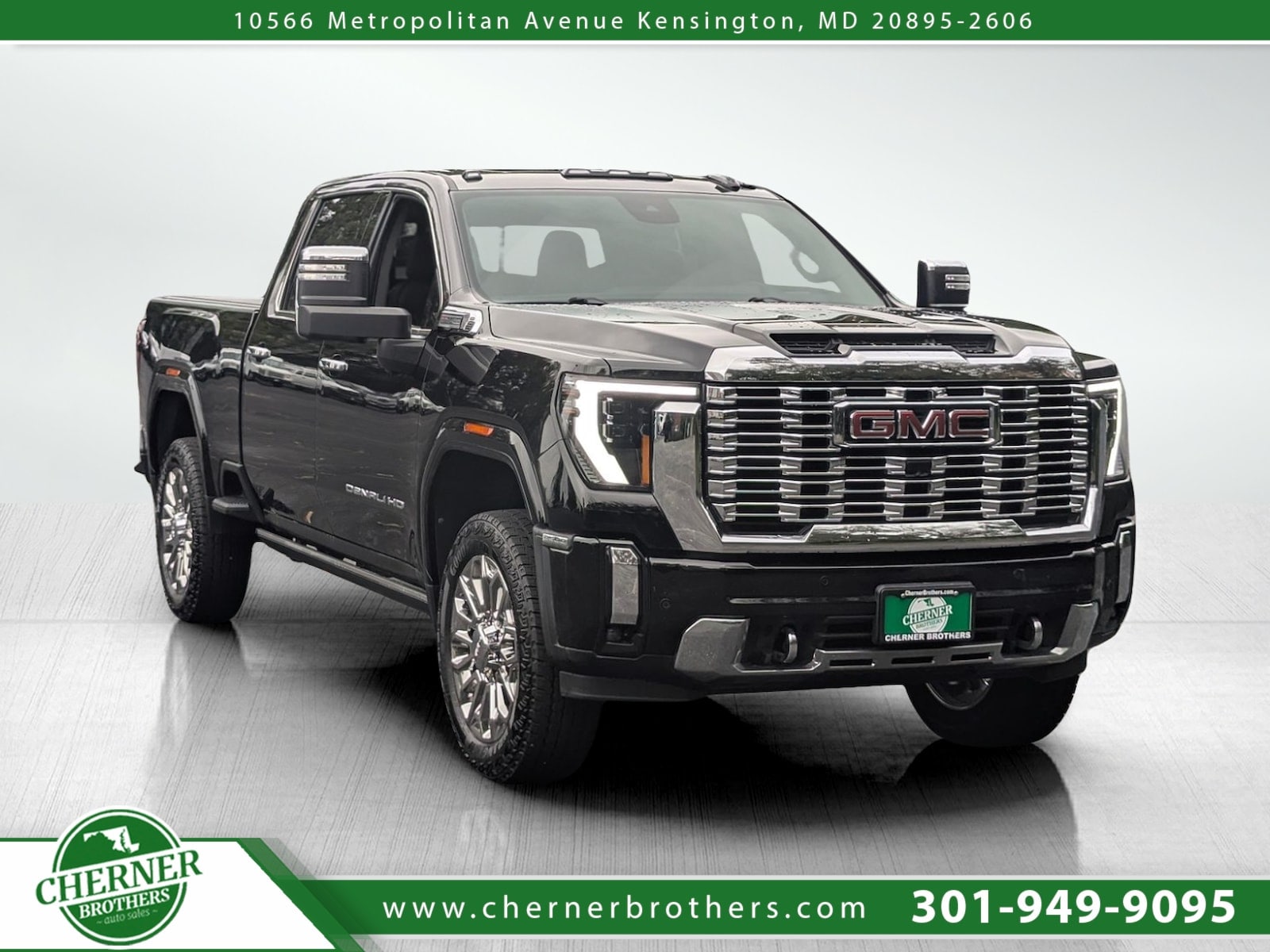 2024 GMC Sierra 2500HD Denali's photo