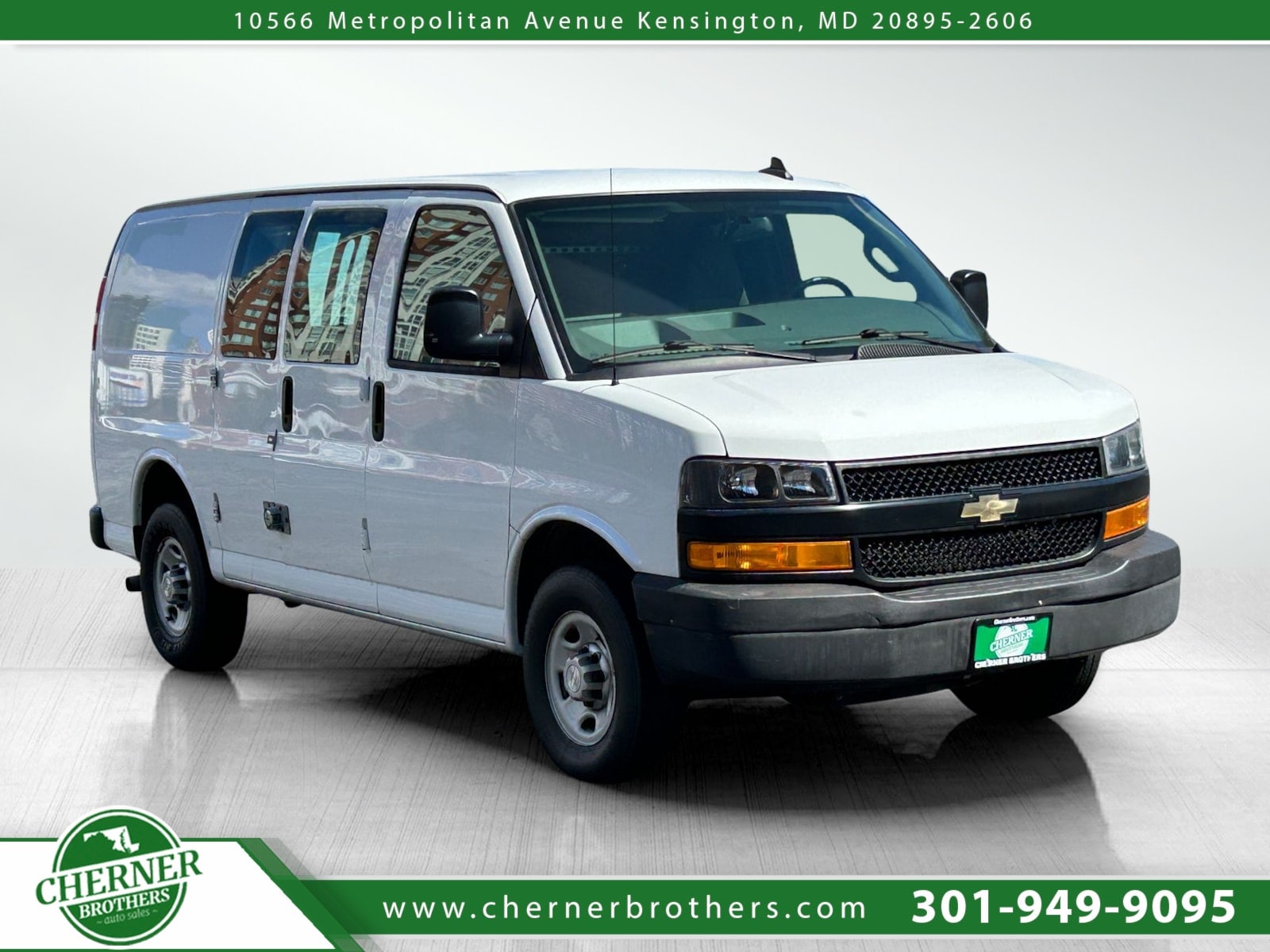 2021 Chevrolet Express 2500 Work Van HD's photo