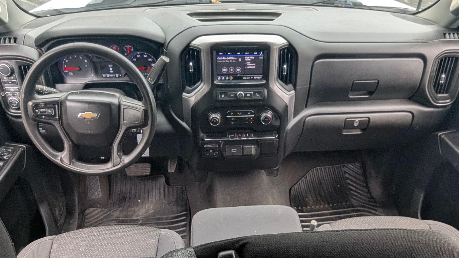 2020 Chevrolet Silverado 2500HD Custom - Photo 22