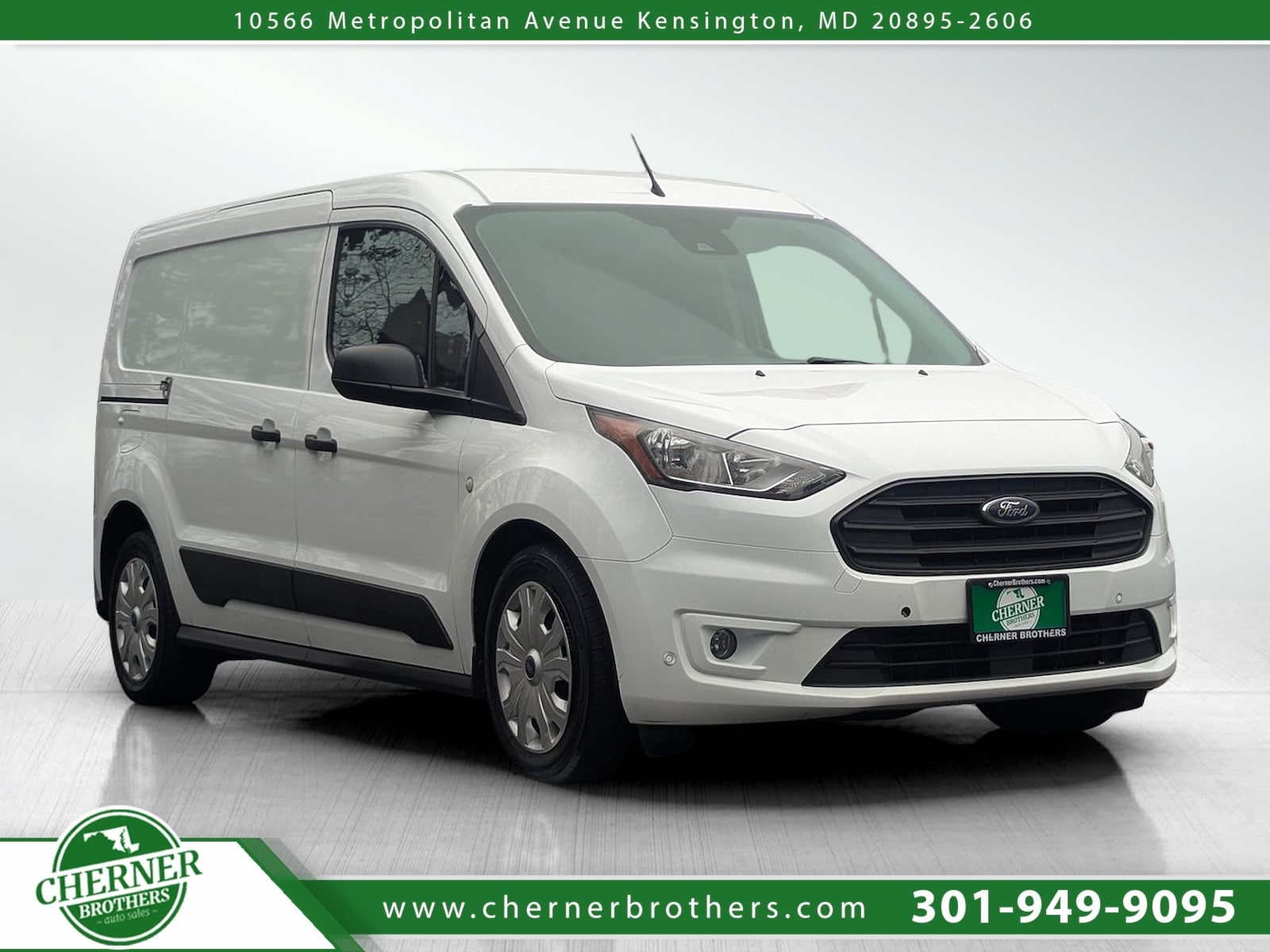 2022 Ford Transit Connect XLT's photo