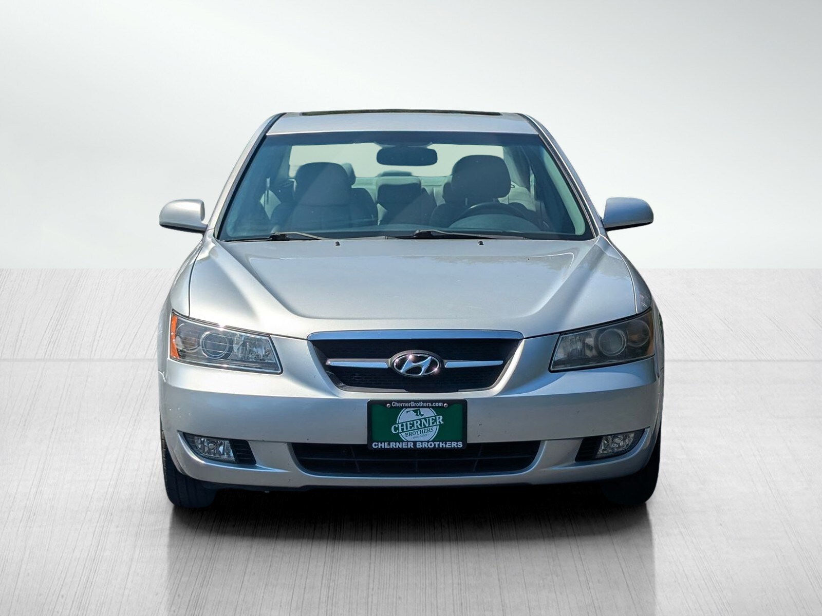 2008 Hyundai Sonata Limited photo 2
