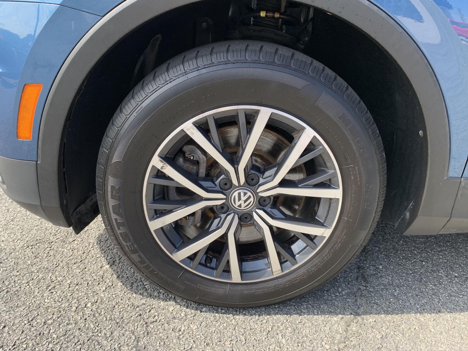 2019 Volkswagen Tiguan SE photo 4
