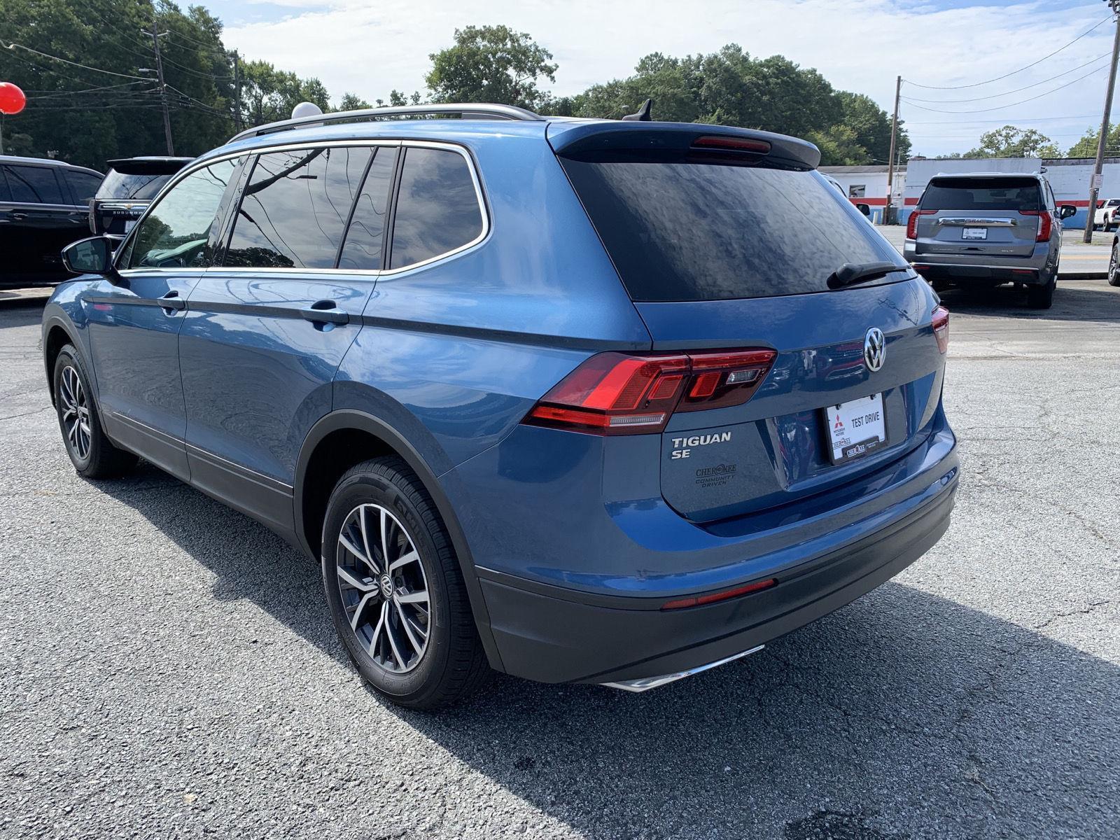 2019 Volkswagen Tiguan SE photo 2