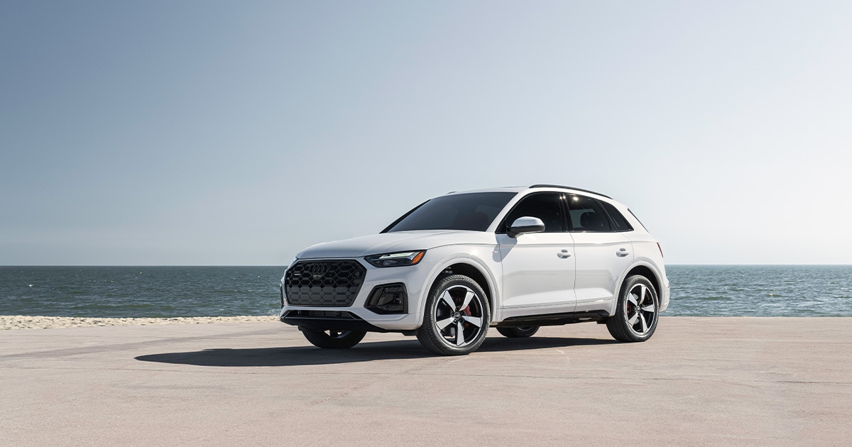 CHIAG%20AUDI%20Q5%20Family.jpg