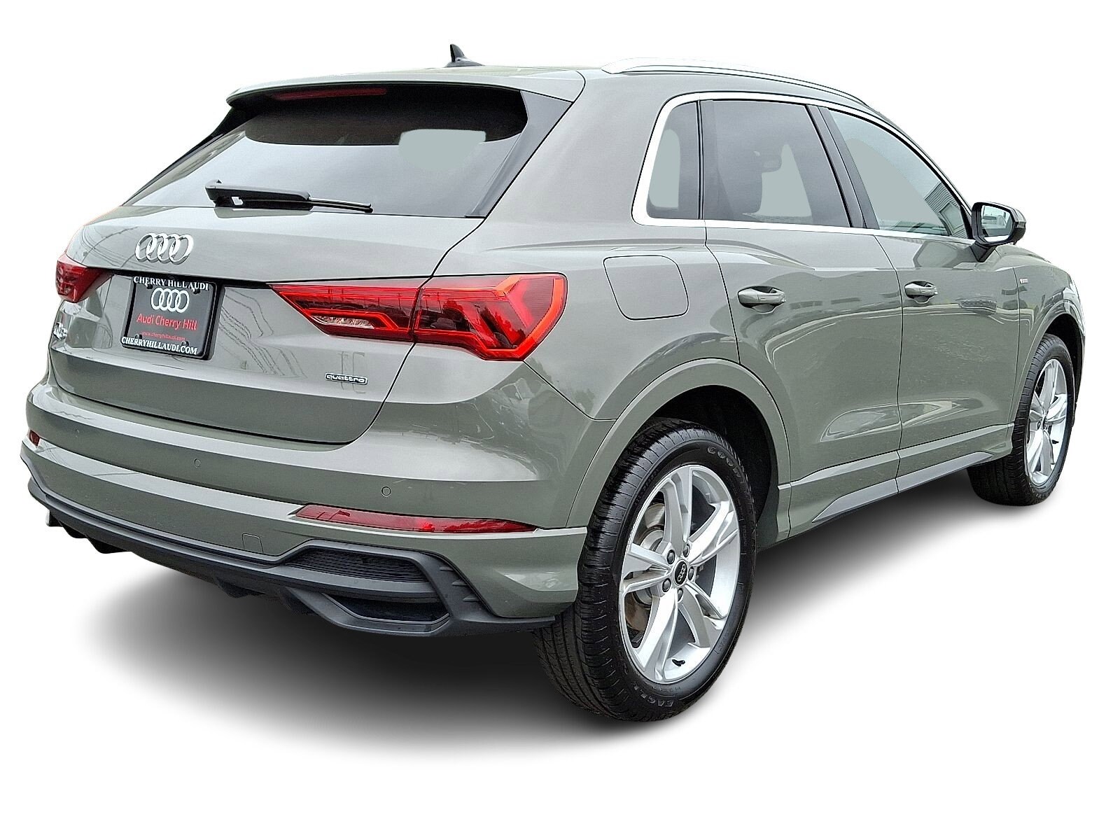 2024 Audi Q3 S line Premium Plus photo 2