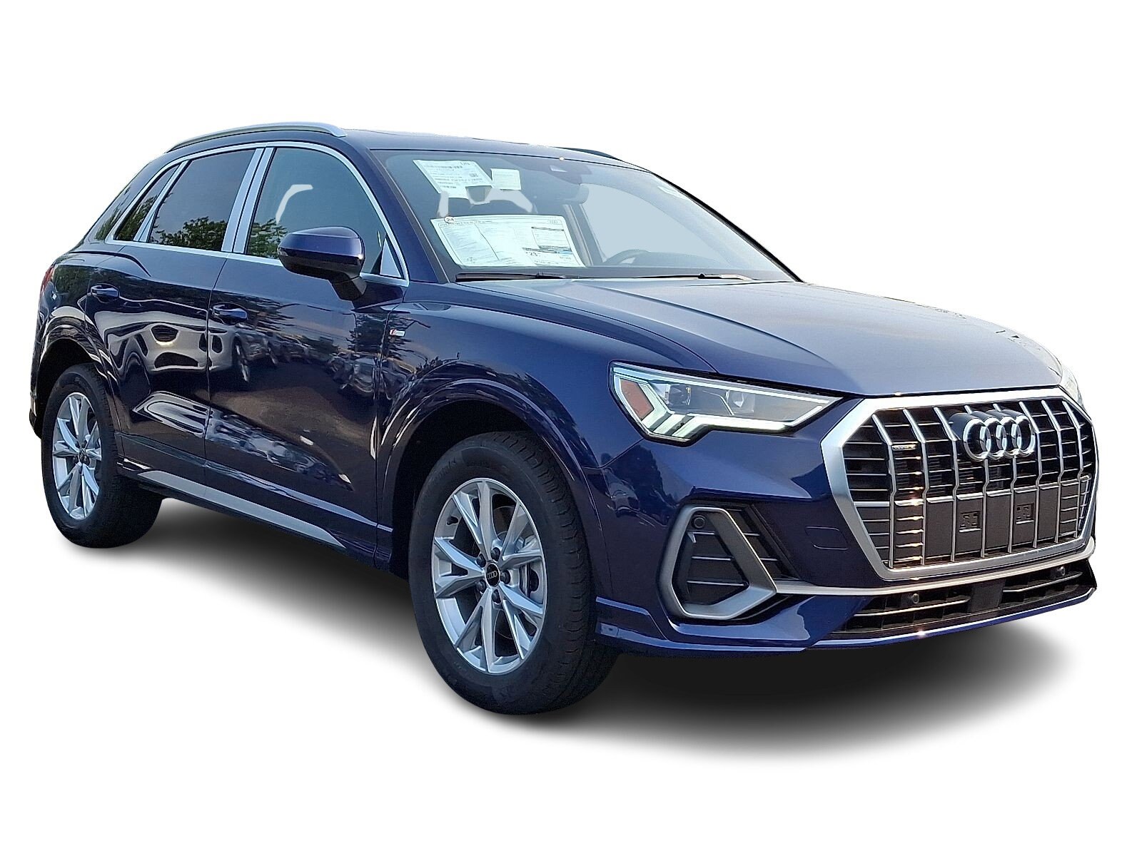 2025 Audi Q3 45 TFSI S line Premium photo 3