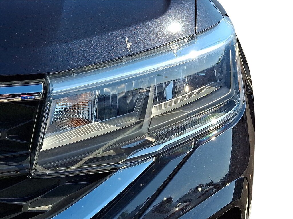 Certified 2023 Volkswagen Taos SE SUV
