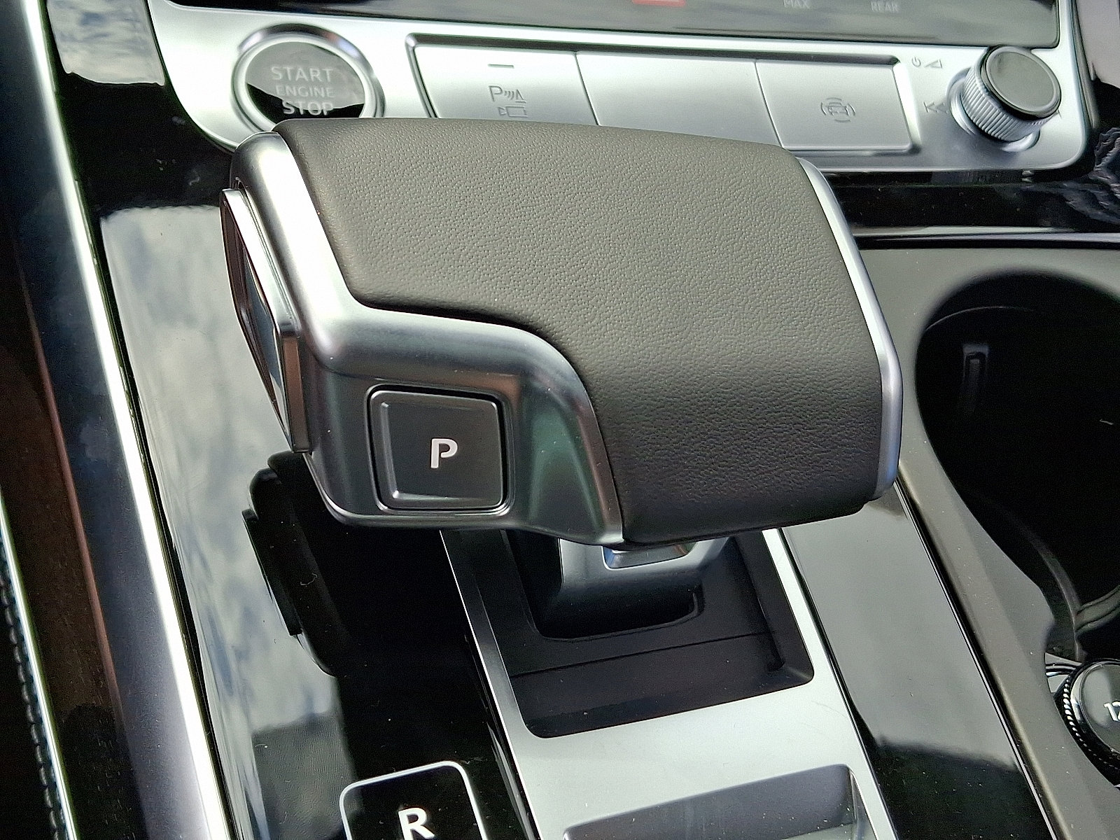 2026 Audi Q8 Premium Plus - Photo 12