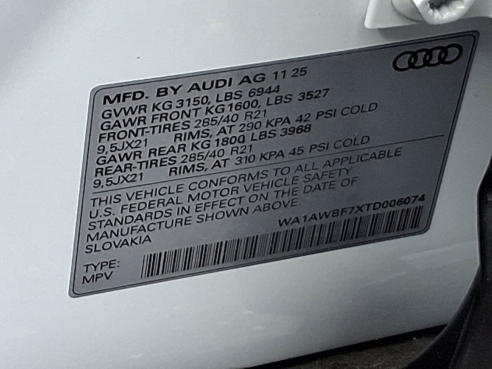 2026 Audi SQ7 Premium Plus - Photo 19