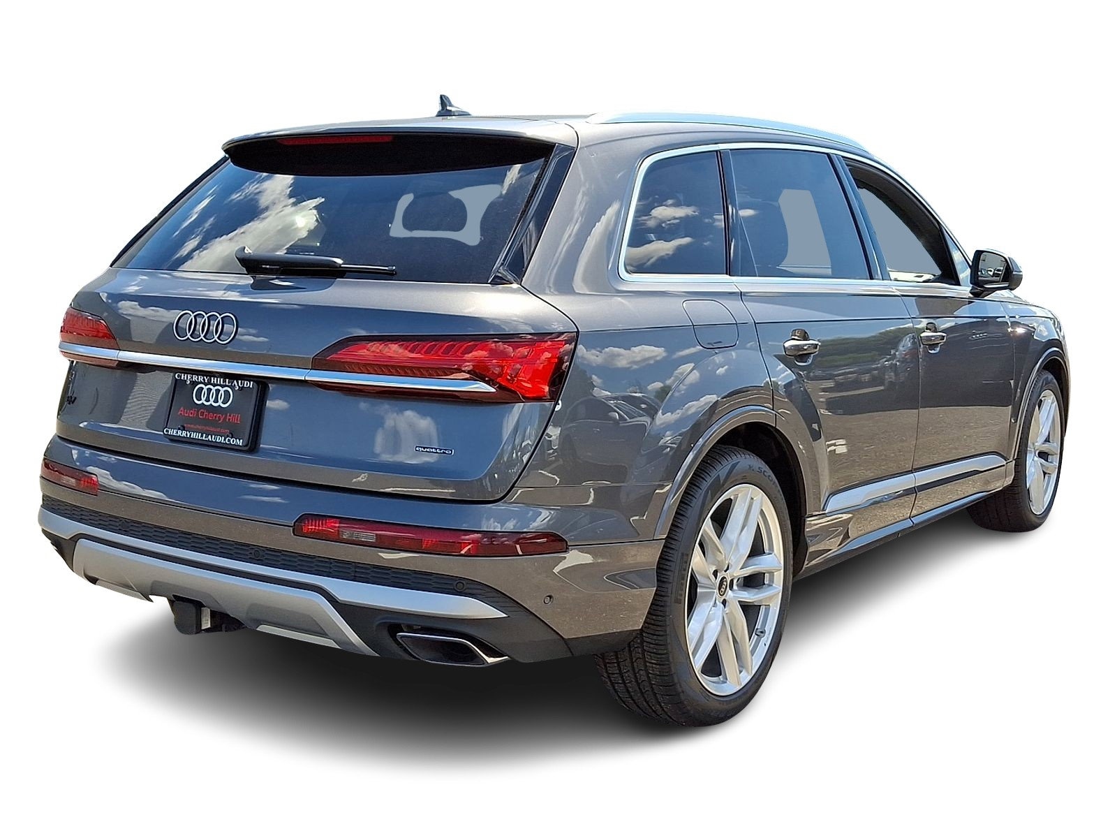 2025 Audi Q7 55 Premium Plus photo 3