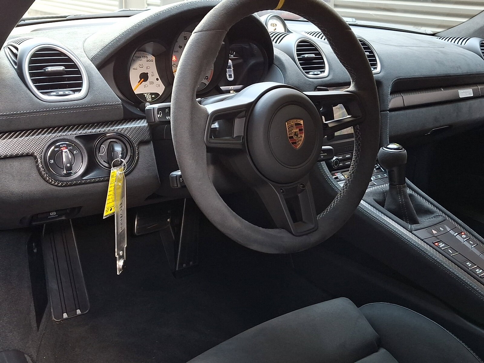 2024 Porsche Cayman GT4 RS photo 4