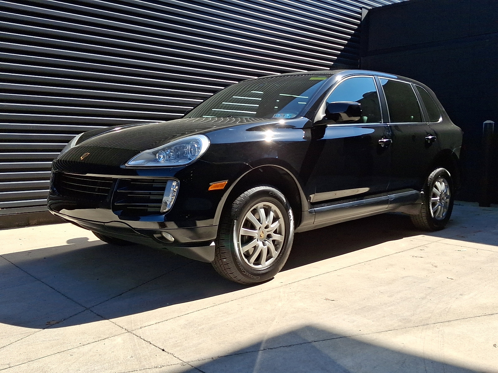 2010 Porsche Cayenne Tiptronic's photo