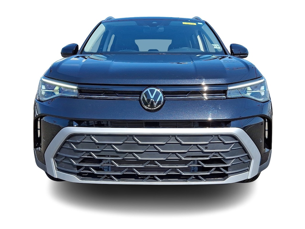 Used 2025 Volkswagen Taos SE SUV