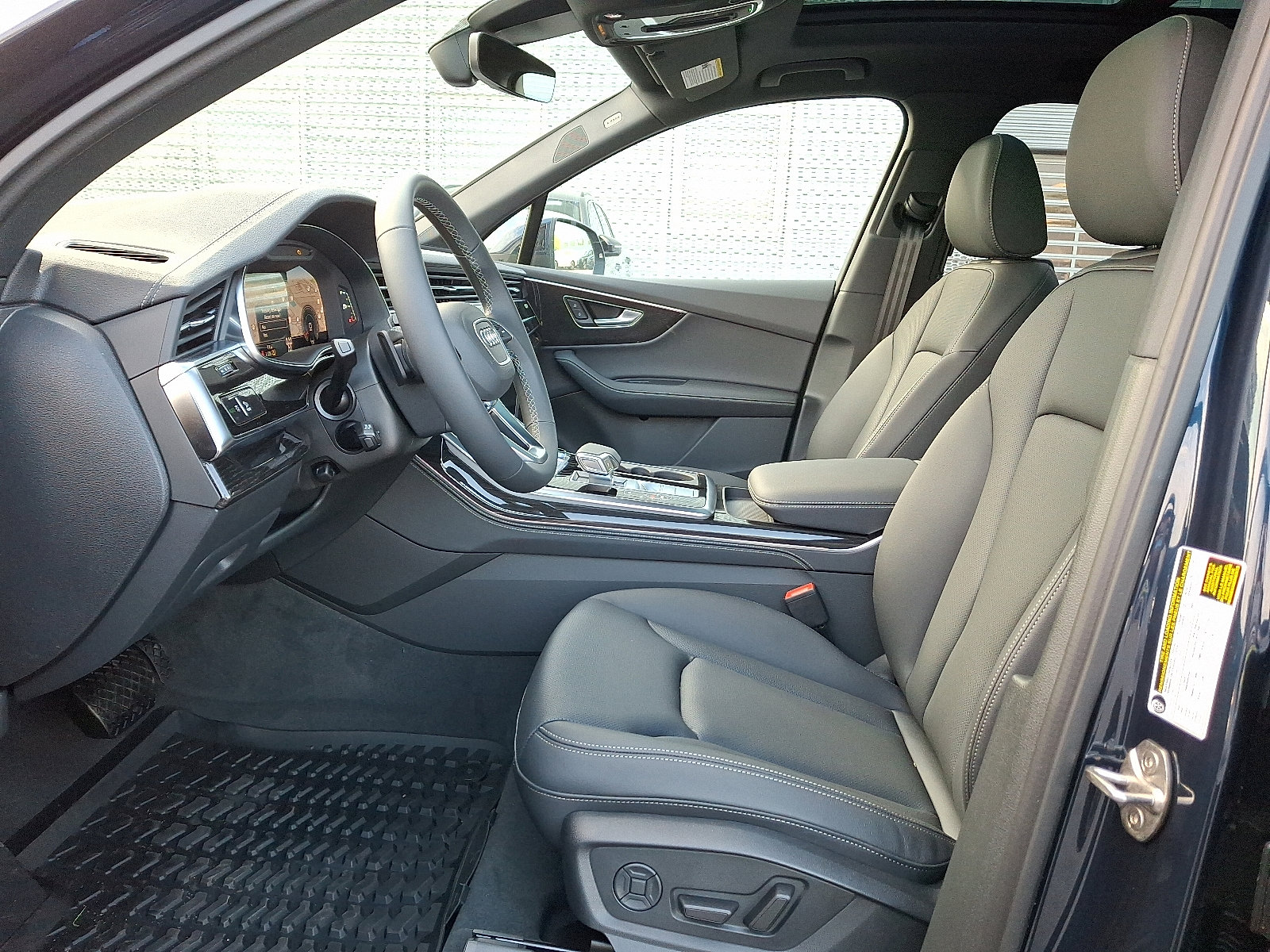 2026 Audi Q7 Premium Plus - Photo 10